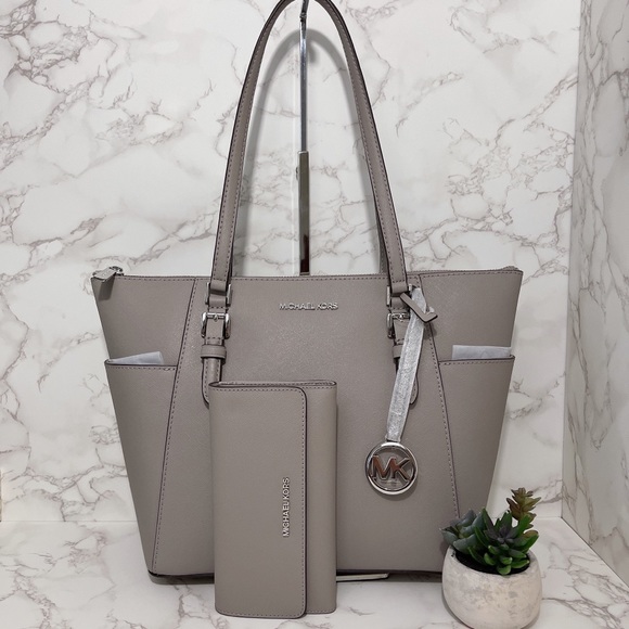 Michael Kors Handbags - Michael Kors Charlotte Large Top Zip Tote set